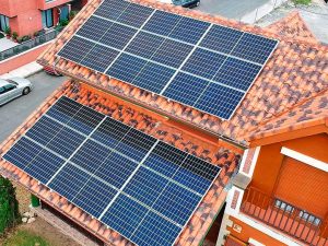 Placas fotovoltaicas para autoconsumo y disfruta del mayor ahorro energético posible